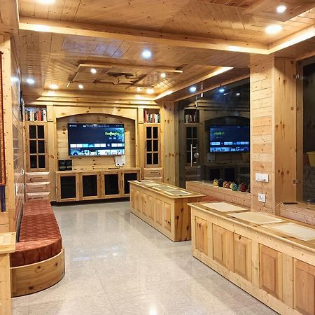 Wanderers Homestay -All Mountain Facing Rooms Кальпа Экстерьер фото
